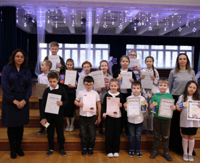 Apel podsumowujący I półrocze w klasach 1–3 Trójki